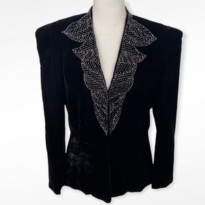 Vintage Lillie Rubin Black Velvet Beaded Leaf Lapel Blazer Size 10